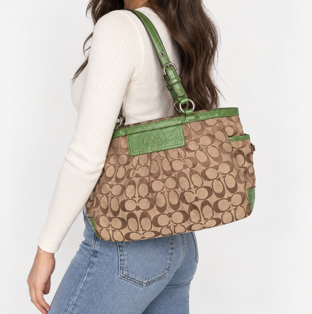 Coach Signature Pleated Gallery Tote bag