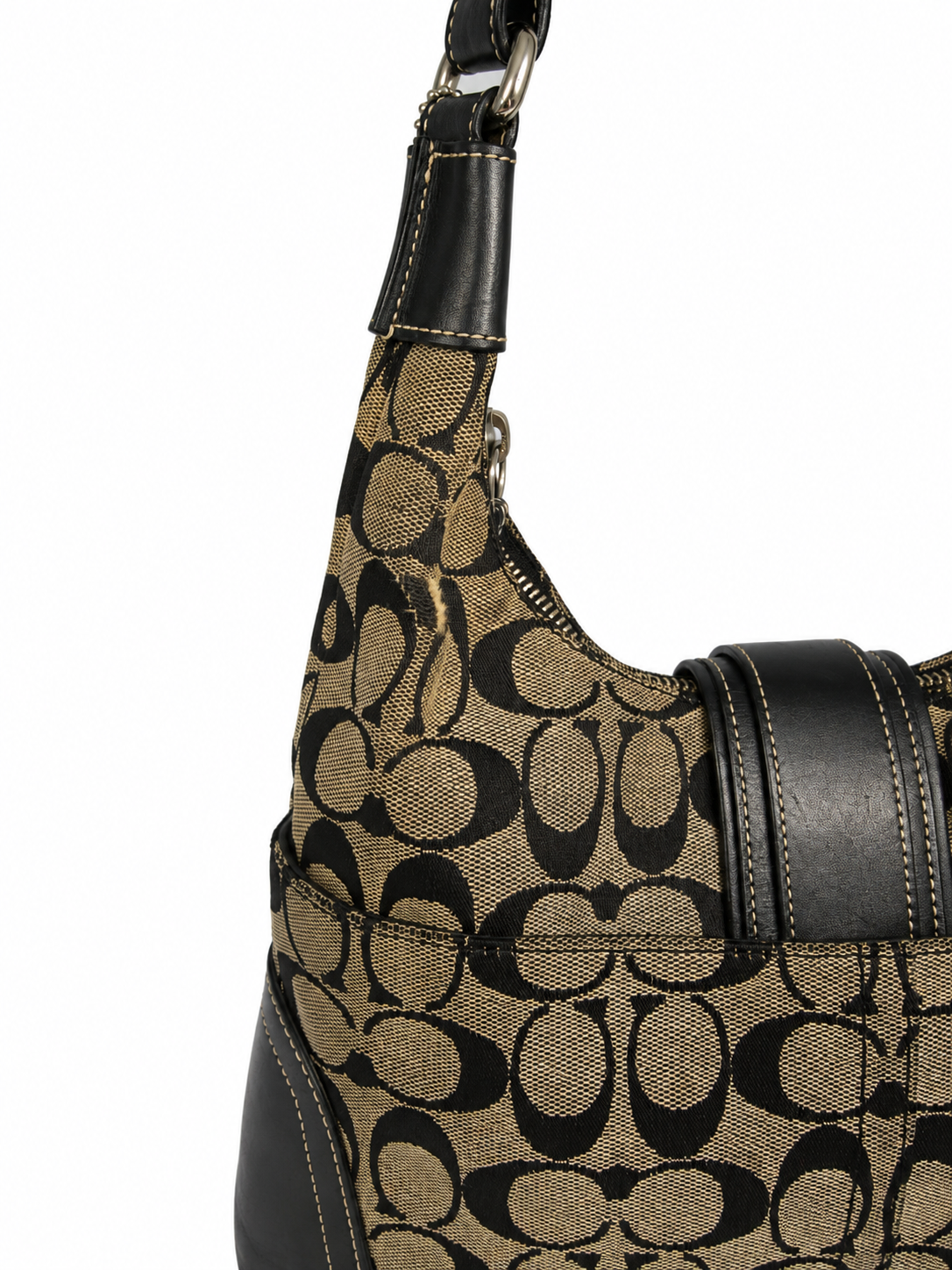 Vintage Y2K-era Coach Soho Signature Buckle Shoulder bag
