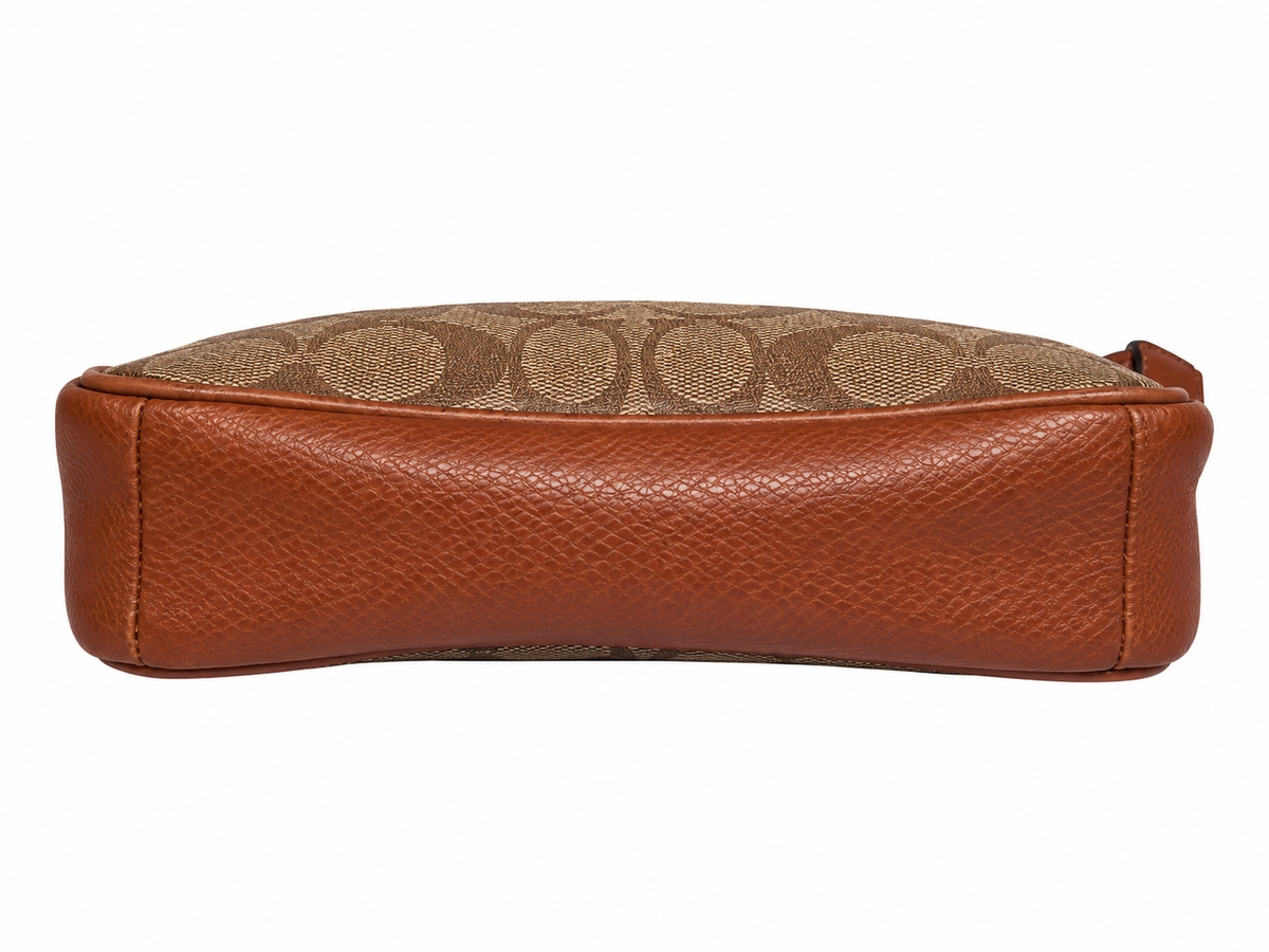 Coach Nolita 19 in Signature Canvas